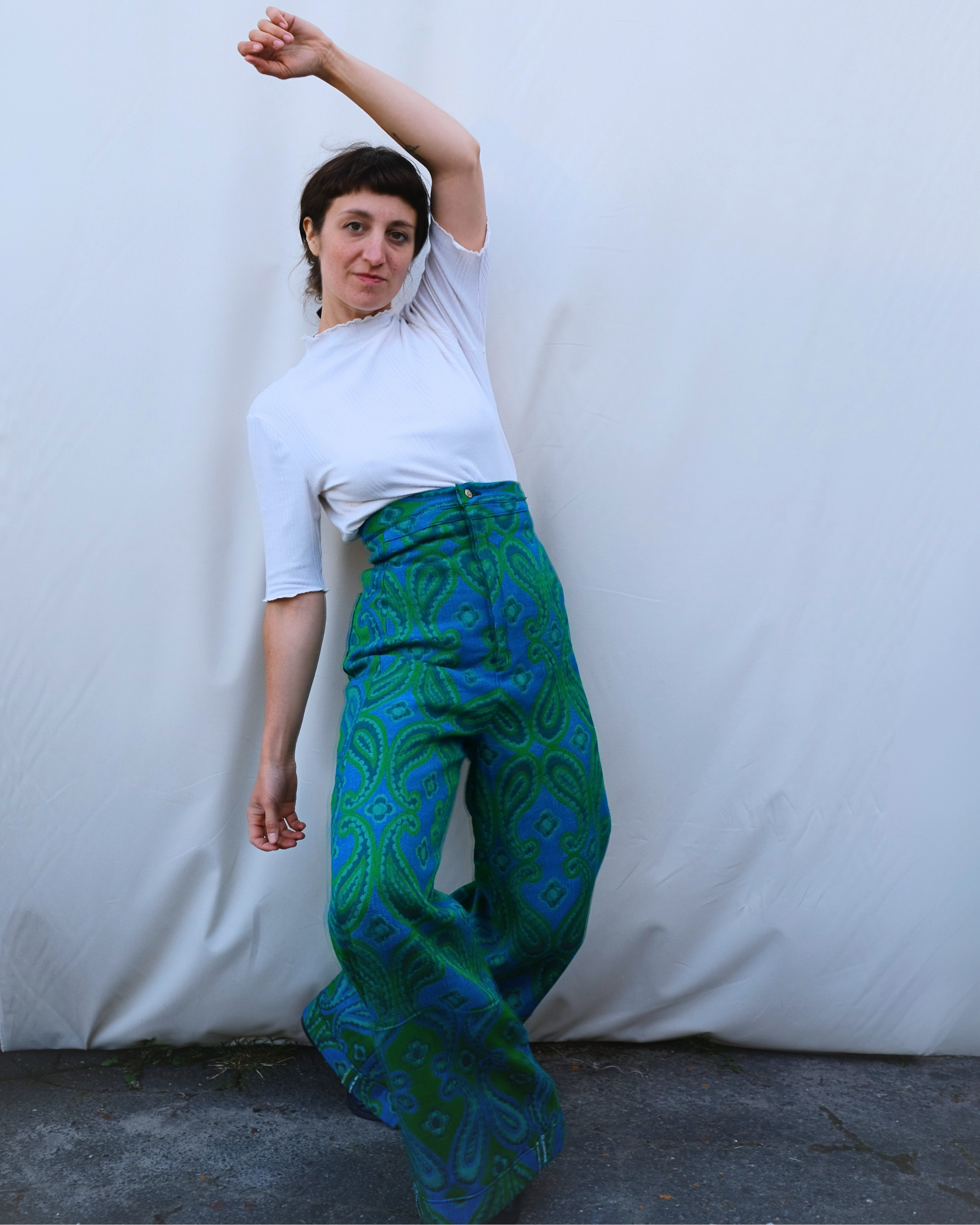 Giraffe Pants : Emerald Green Paisley